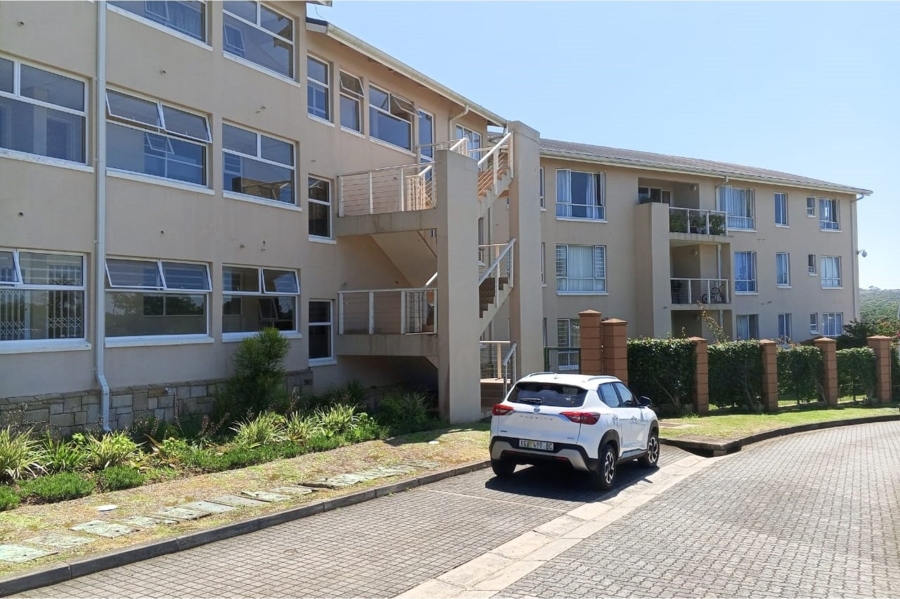 To Let 1 Bedroom Property for Rent in Beacon Bay North Eastern Cape